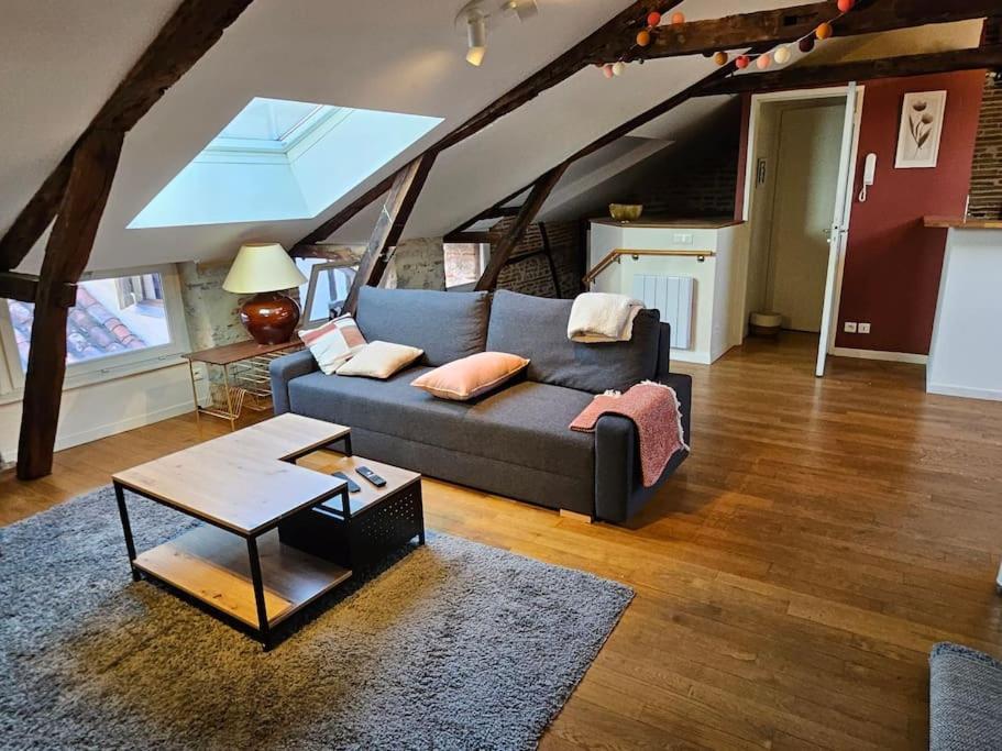 Appartement Sous Les Toits Du Vieux - 3eme Etage Cahors